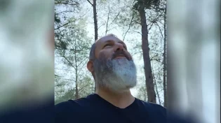 "שורפים את כל התאוות": עדי גביסון עם ביט חדש 
