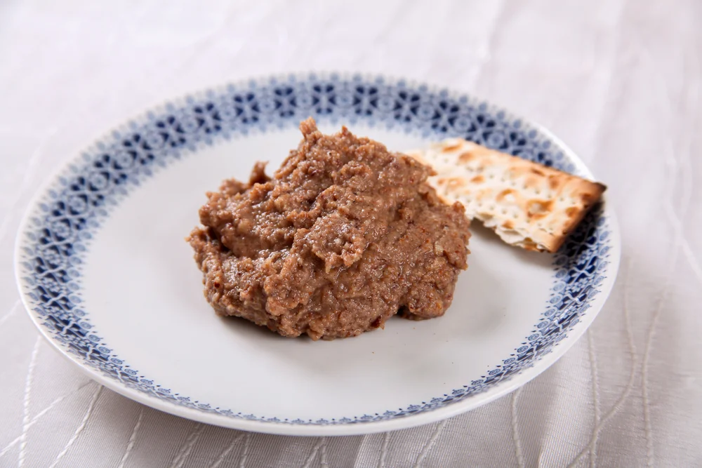 במיוחד לליל הסדר: חרוסת ביתית לכורך – כזו שלא יוותרו עליה גם בשולחן עורך במיוחד לליל הסדר: חרוסת ביתית לכורך – כזו שלא יוותרו עליה גם בשולחן עורך