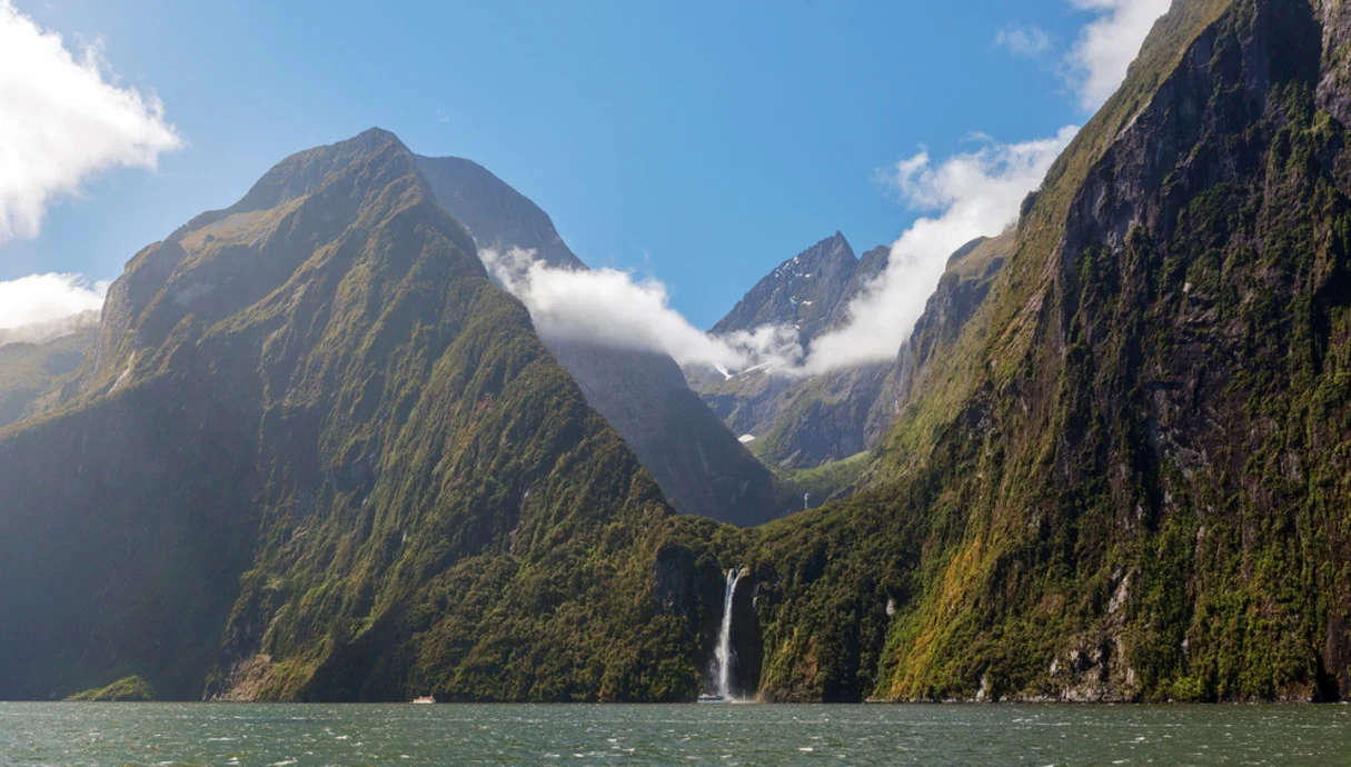 לא תאמינו שזה אמיתי: הפינה הקסומה שבה הטבע עוצר את הזמן
