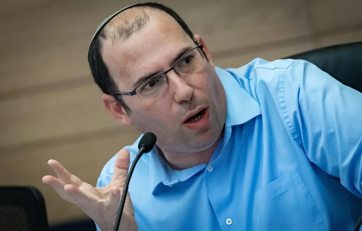 יו"ר ועדת החוקה שמחה רוטמן תוקף את בג"ץ:  "מבזבזים את הזמן של כולנו"