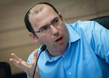 יו"ר ועדת החוקה שמחה רוטמן תוקף את בג"ץ:  "מבזבזים את הזמן של כולנו"