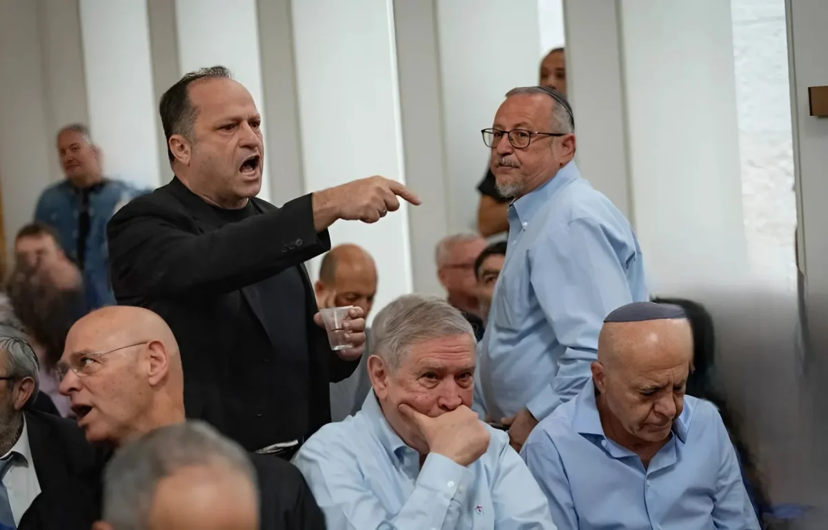 סערה פוליטית בעקבות הדרמה בבג״ץ: "מכונת הרעל הגיעה לבית המשפט"