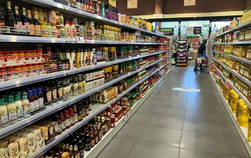 מה הדין לגבי מוצרים שיש בהם ספק אם הם חמץ? מה הדין לגבי מוצרים שיש בהם ספק אם הם חמץ?