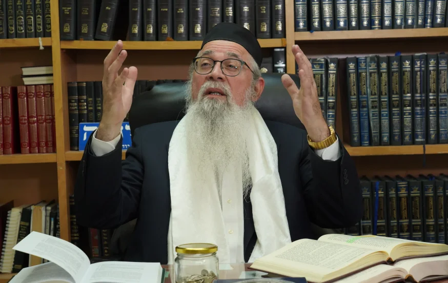 "המימונה – לא רק מופלטה: זו הצהרת אמונה בגאולה" "המימונה – לא רק מופלטה: זו הצהרת אמונה בגאולה"