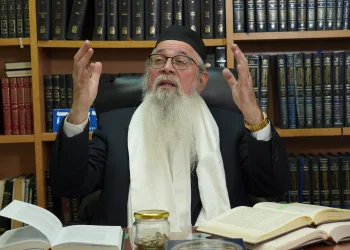 "המימונה &ndash; לא רק מופלטה: זו הצהרת אמונה בגאולה"