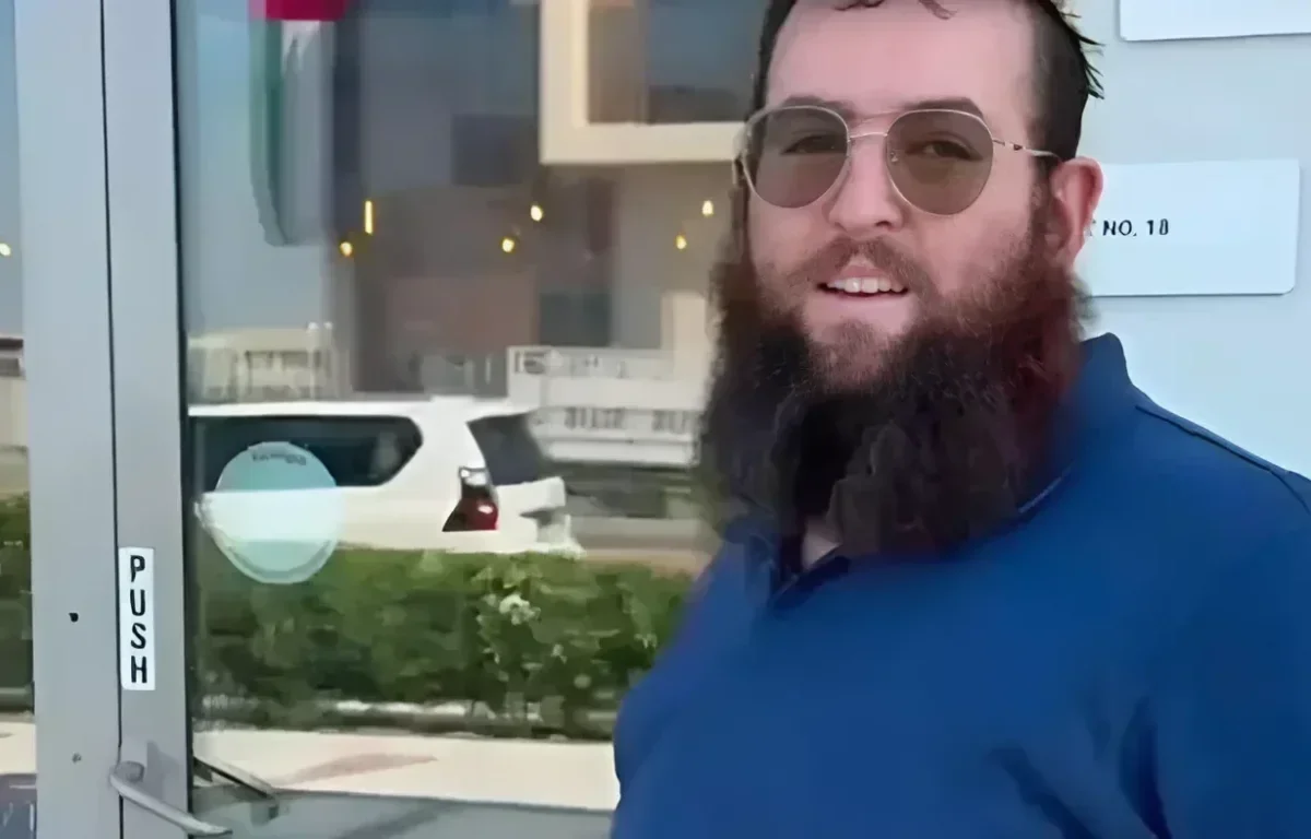 שמחה מהולה בעצב: בת בכורה נולדה לשליח חב"ד שנרצח באמירויות