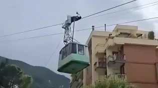 אסון באיטליה: ישראלית ושלושה תיירים נהרגו בקריסת רכבל סמוך לנאפולי