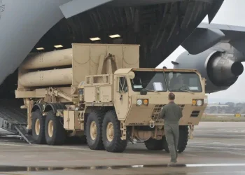 שיירת הפצצות לנבטים: האם ישראל וארה"ב נערכות לתקיפה באיראן?