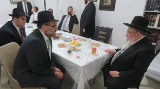 הקבלת פני רבו: הרב יהונתן ענבה במפגש חגיגי עם מרן ראש ישיבת "מאור התורה" הגאון רבי אברהם סלים שליט"א