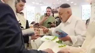 התינוק הראשון שנקרא על שמו של מרן הרב מאיר מאזוז זצ"ל - מאז שנפטר