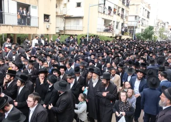 מסע הלווייתו של מרן הגר"מ מאזוז: צפי לפקקים חריגים בגוש דן 