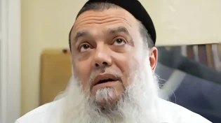 הרב יגאל כהן על פטירת הרב מאזוז: "צריך להתאבל ולקרוע את החולצה"