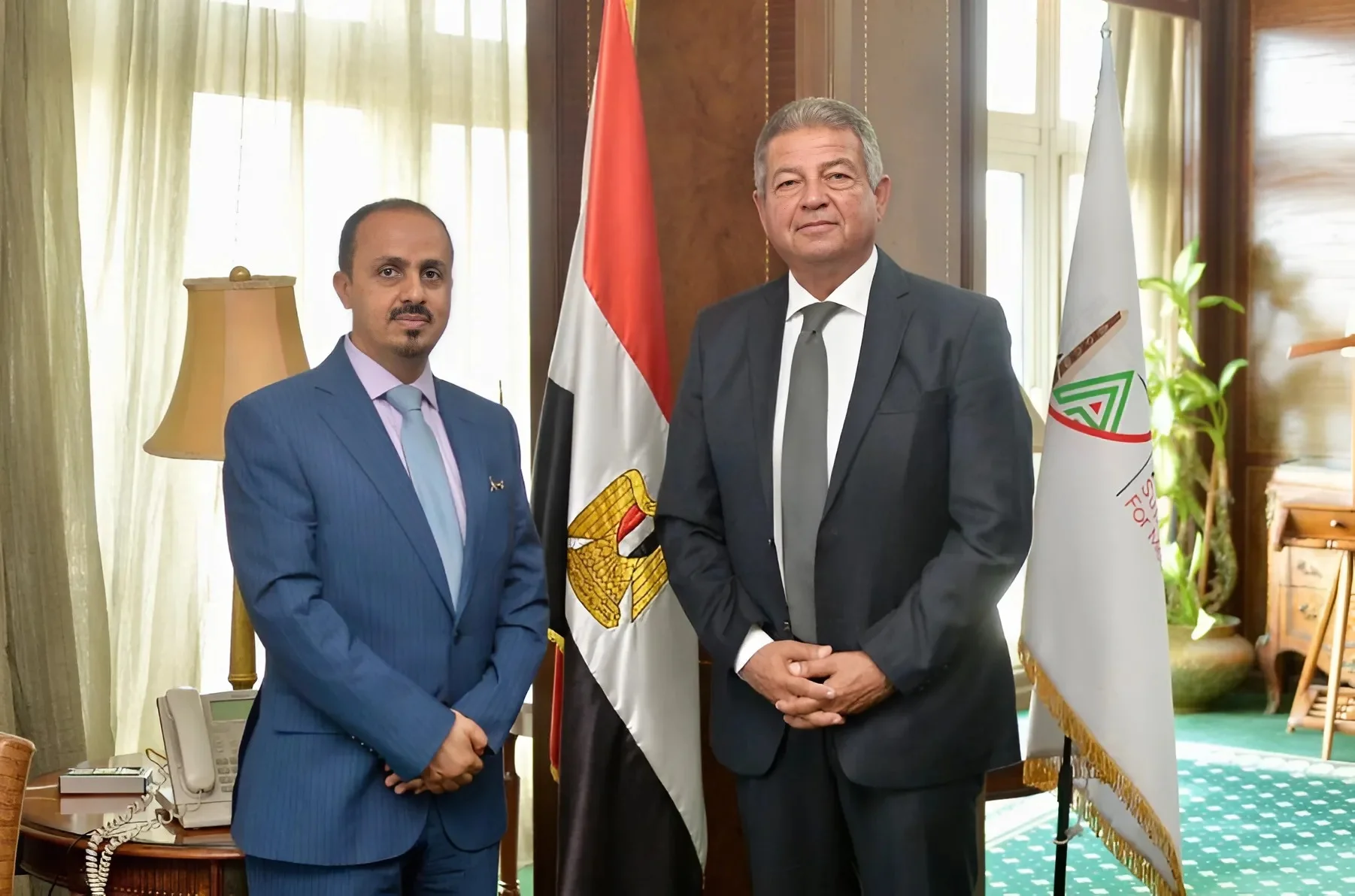 שר ההסברה בתימן: החות’ים מסתירים את ממדי האבדות מהתקיפות האמריקניות