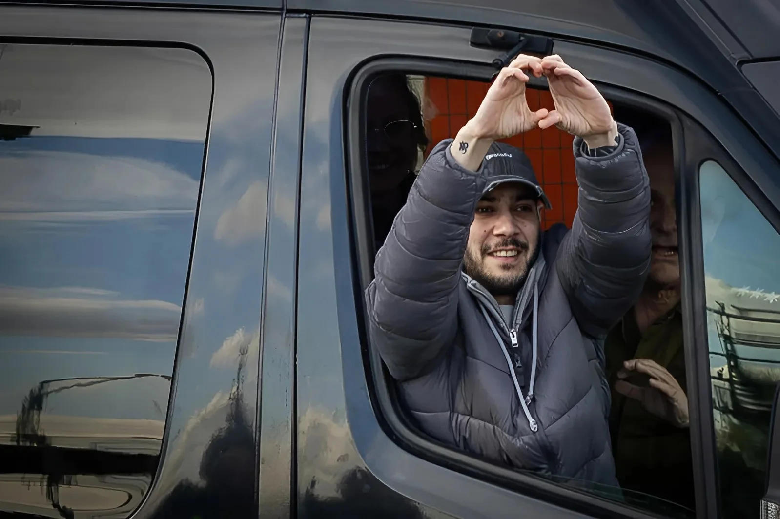 קידוש ה' מצמרר: שורד השבי אליה כהן שב למיגונית ממנה נחטף – ואמר "שמע ישראל"