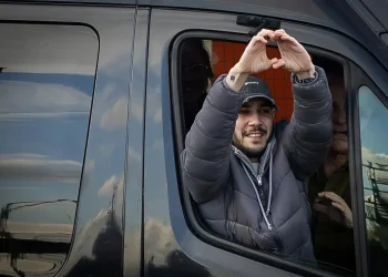 קידוש ה' מצמרר: שורד השבי אליה כהן שב למיגונית ממנה נחטף &ndash; ואמר "שמע ישראל"