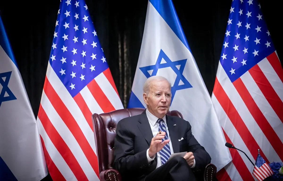 "התיישב ליד הבריכה ונרדם": ספר חדש חושף כיצד התפורר קמפיין הבחירות של ביידן