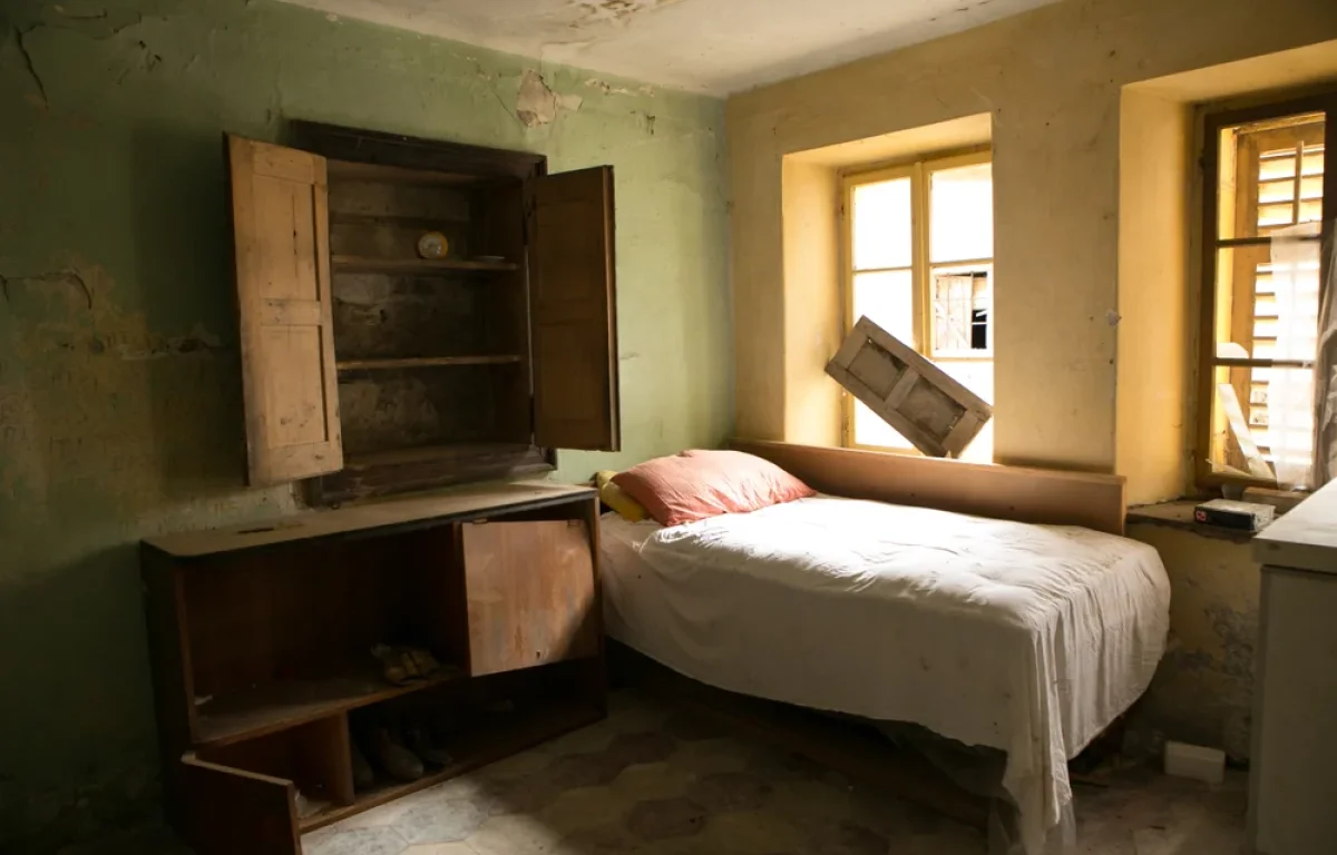 תא כלא ב-400 ש"ח ללילה: טרנד חדש מטלטל את עולם התיירות