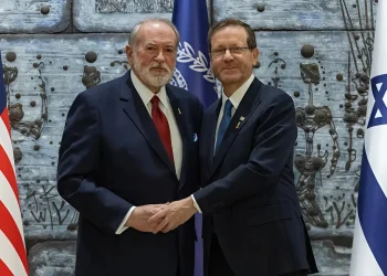 הצהרה מפתיעה של שגריר ארה"ב החדש: "הסיוע לעזה תלוי בהסכמת חמאס" הצהרה מפתיעה של שגריר ארה"ב החדש: "הסיוע לעזה תלוי בהסכמת חמאס"