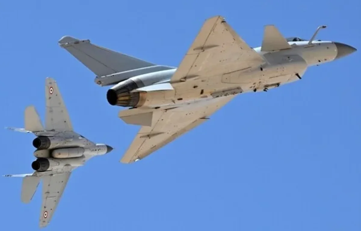 תרגיל צבאי ראשון מסוגו: סין ומצרים עורכות אימון אווירי משותף