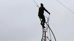 למעלה מכל דמיון: האיש שרוכב על האופניים הכי גבוהים שתראו אי פעם