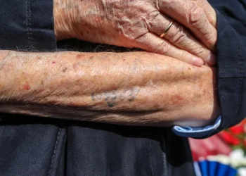 ניצולי שואה במצוקה: המדינה משקיעה מיליונים &ndash; אך הנתונים עגומים