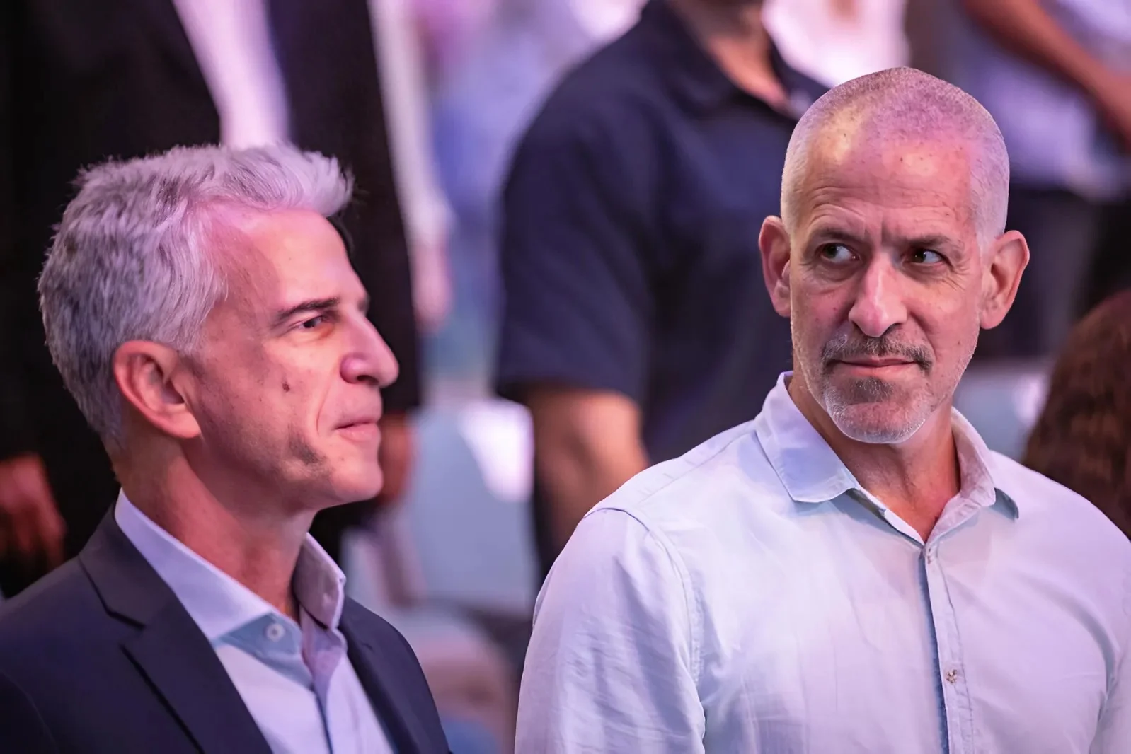 לחץ על רונן בר: דרישה מצד משפחות שכולות לסיים את כהונתו לפני יום הזיכרון לחץ על רונן בר: דרישה מצד משפחות שכולות לסיים את כהונתו לפני יום הזיכרון