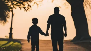המסר שכל זוג חייב לשמוע: "תפסיקו להצטדק ליד הילדים"