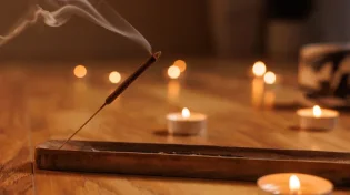 אם חשבתם שניתן להתמכר רק לדברים שליליים, טעיתם - אפשר גם להתמכר לרוחניות