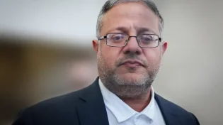 בן גביר תחת מתקפה באוניברסיטת ייל - סימן V ונשאר לעמוד מול הסערה
