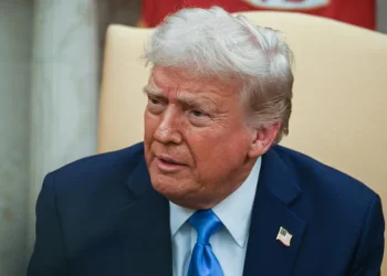 טראמפ משנה קו: תוקף את פוטין ורומז לסנקציות מחמירות