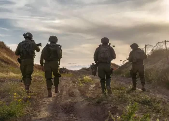 "חמאס מפרש אותנו לא נכון": ישראל נערכת להסלמה נוספת בלחימה ברצועה "חמאס מפרש אותנו לא נכון": ישראל נערכת להסלמה נוספת בלחימה ברצועה