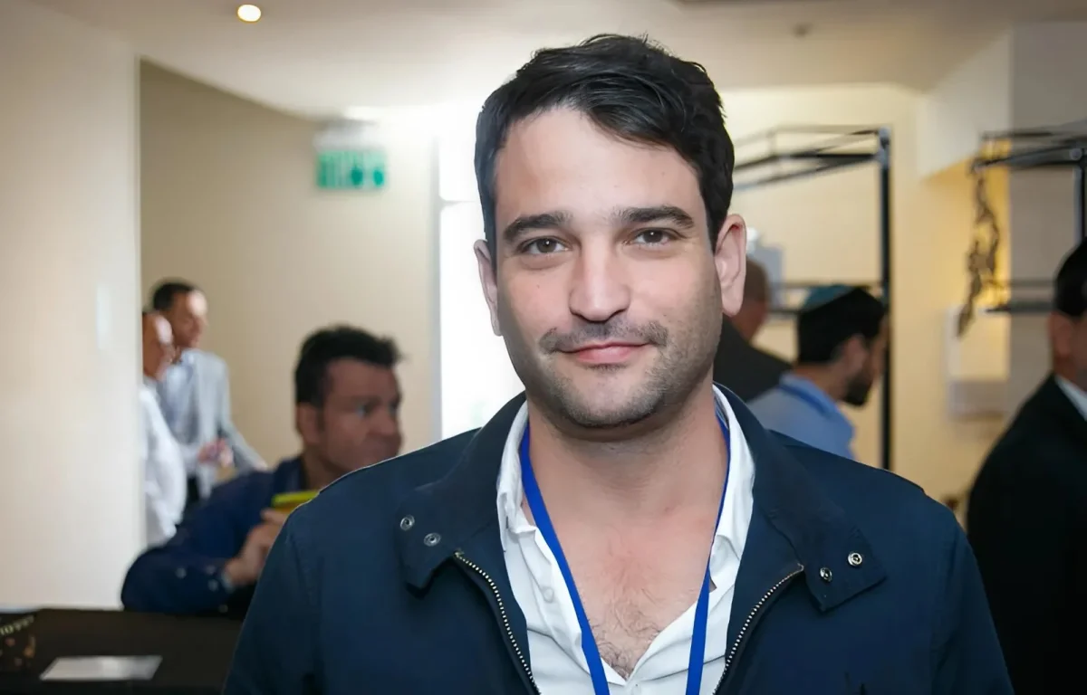 חמישה נערים נעצרו בחשד לאיומים על ראש עיריית הוד השרון חמישה נערים נעצרו בחשד לאיומים על ראש עיריית הוד השרון