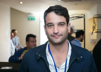 חמישה נערים נעצרו בחשד לאיומים על ראש עיריית הוד השרון חמישה נערים נעצרו בחשד לאיומים על ראש עיריית הוד השרון