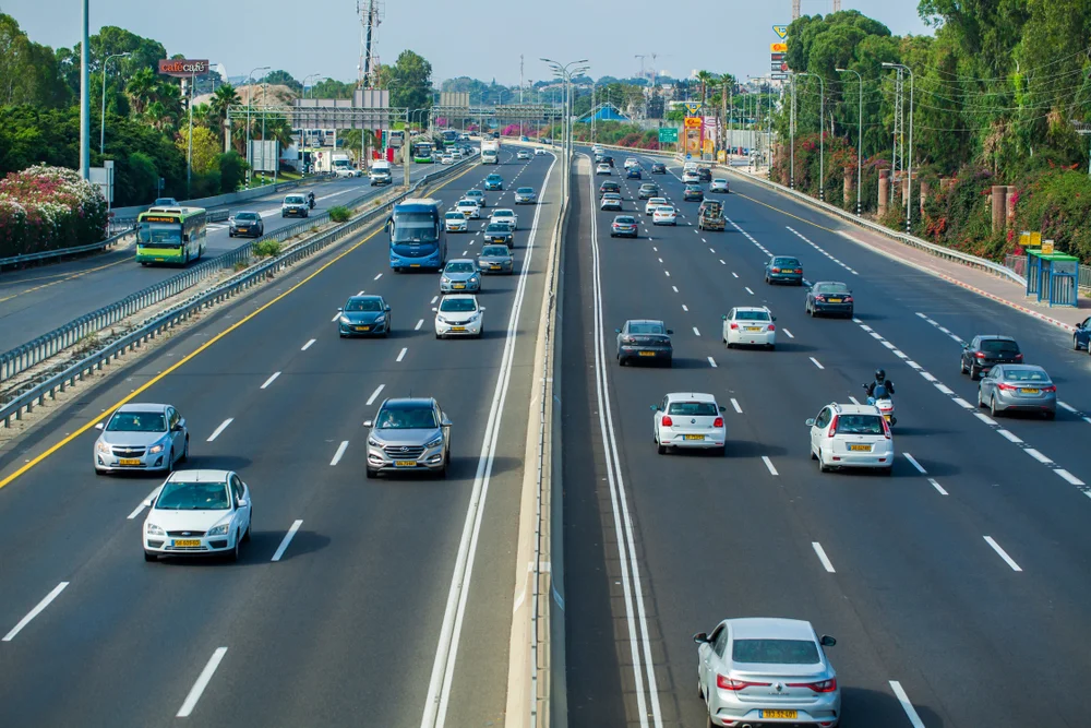 תנועת התחבורה משתנה: הכבישים שייסגרו היום בשל טקסי יום הזיכרון לחללי צה"ל תנועת התחבורה משתנה: הכבישים שייסגרו היום בשל טקסי יום הזיכרון לחללי צה"ל