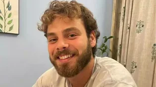 במקום שבו נשרפו ספרים - הוצבו כלובים: "אלון בשבי כבר 550 יום"