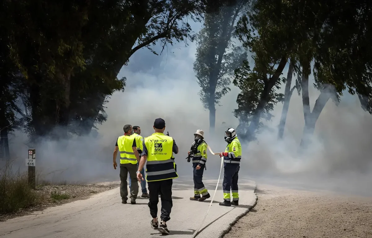 שריפות גם בצפון הארץ: כוחות כיבוי גדולים בגבעת עוז, בית שאן ועפולה שריפות גם בצפון הארץ: כוחות כיבוי גדולים בגבעת עוז, בית שאן ועפולה