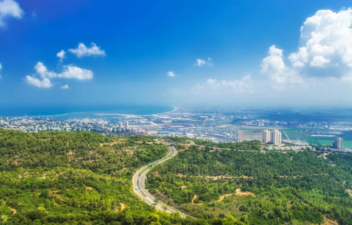 הקיץ מתחיל להרגיש בבית: השבוע נפתח בעלייה עקבית בטמפרטורות