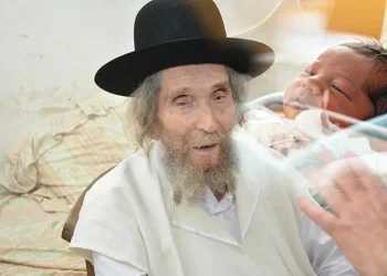 "לוותר ויתור אחד" – סגולה מופלאה ממרן הרב שטיינמן לזרע של קיימא