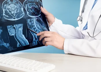 נראה בריא, מדבר רגיל &ndash; אבל המוח לא מתפקד: המחדל השקט של פצועי הראש מצה"ל