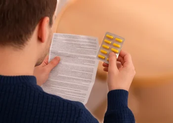 תרופות או אוכל? העלאה שקטה אחת &ndash; שמסכנת את הבריאות של כולנו