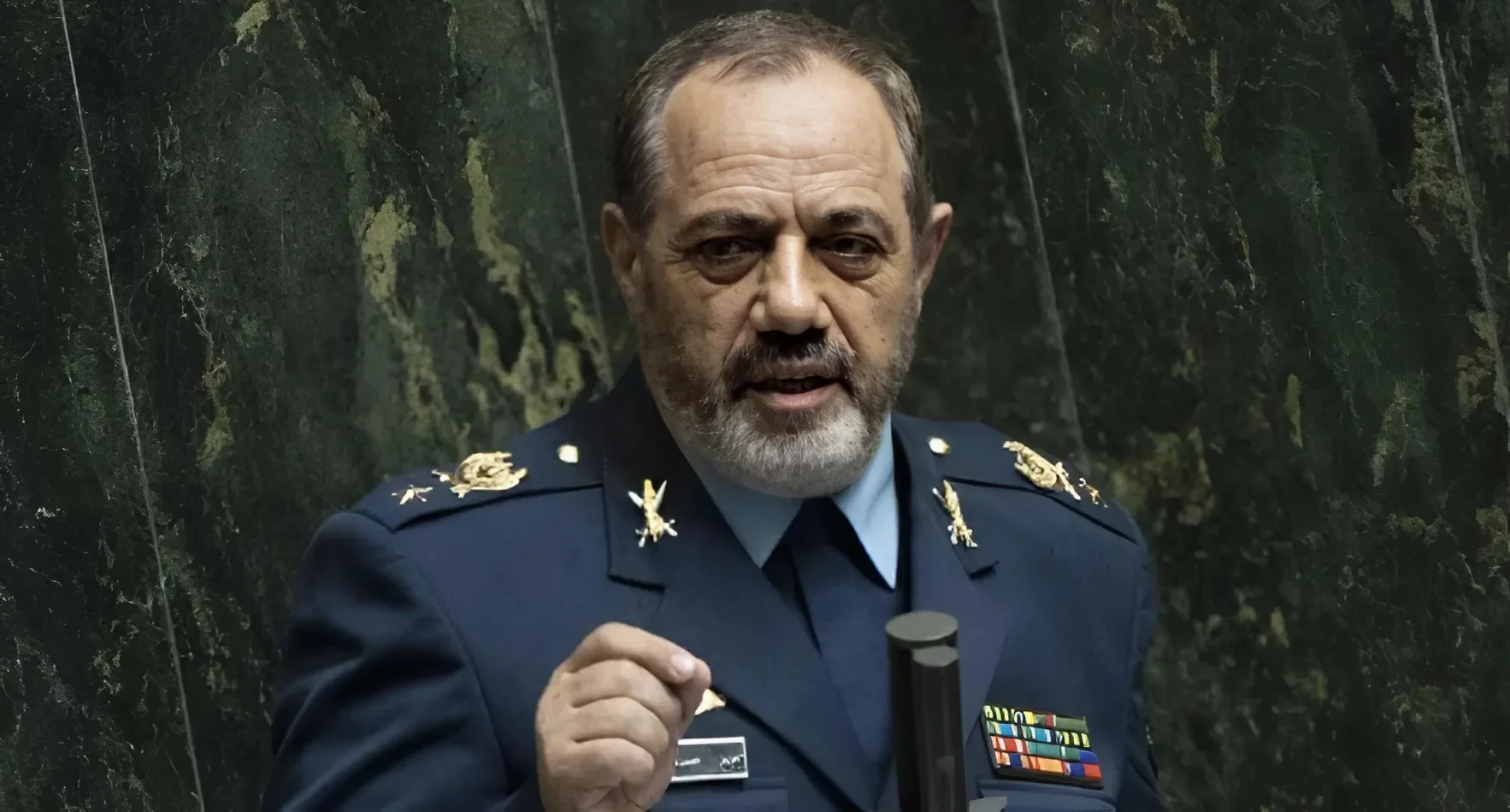 שר ההגנה האיראני מאיים: "נגיב בכוח אם נותקף על ידי ישראל או ארצות הברית"