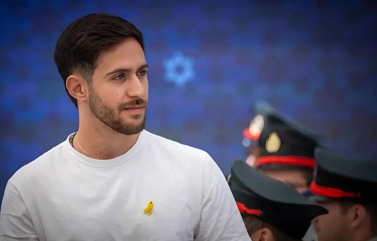 "אז תירו לי בראש": העדות הדרמטית של שורד השבי עומר שם טוב "אז תירו לי בראש": העדות הדרמטית של שורד השבי עומר שם טוב