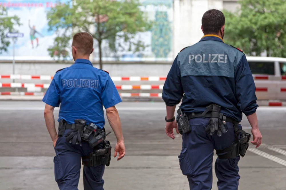 המל"ל באזהרה חריגה: להימנע מהתקהלויות ולהתרחק ממוקדי חיכוך באירופה המל"ל באזהרה חריגה: להימנע מהתקהלויות ולהתרחק ממוקדי חיכוך באירופה