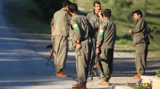 בתום 40 שנות לחימה: ה-PKK הכורדי הודיע על פירוק הארגון