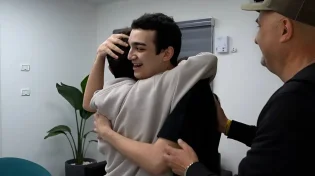 סבתו של עידן אלכסנדר לאחר שחרורו: "היום פסח שני - והוא בן חורין"