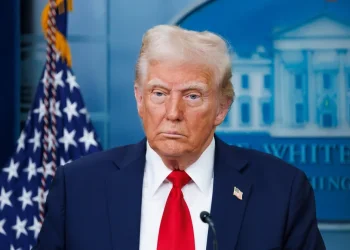 טראמפ נוחת במזרח התיכון: ביקור מדיני ראשון מאז חזר לבית הלבן &ndash; ללא עצירה בישראל