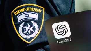 המשטרה הסתמכה על סעיף שהמציא צ&rsquo;אט GPT - "מעולם לא נתקלתי בזה ב־30 שנות שיפוט"