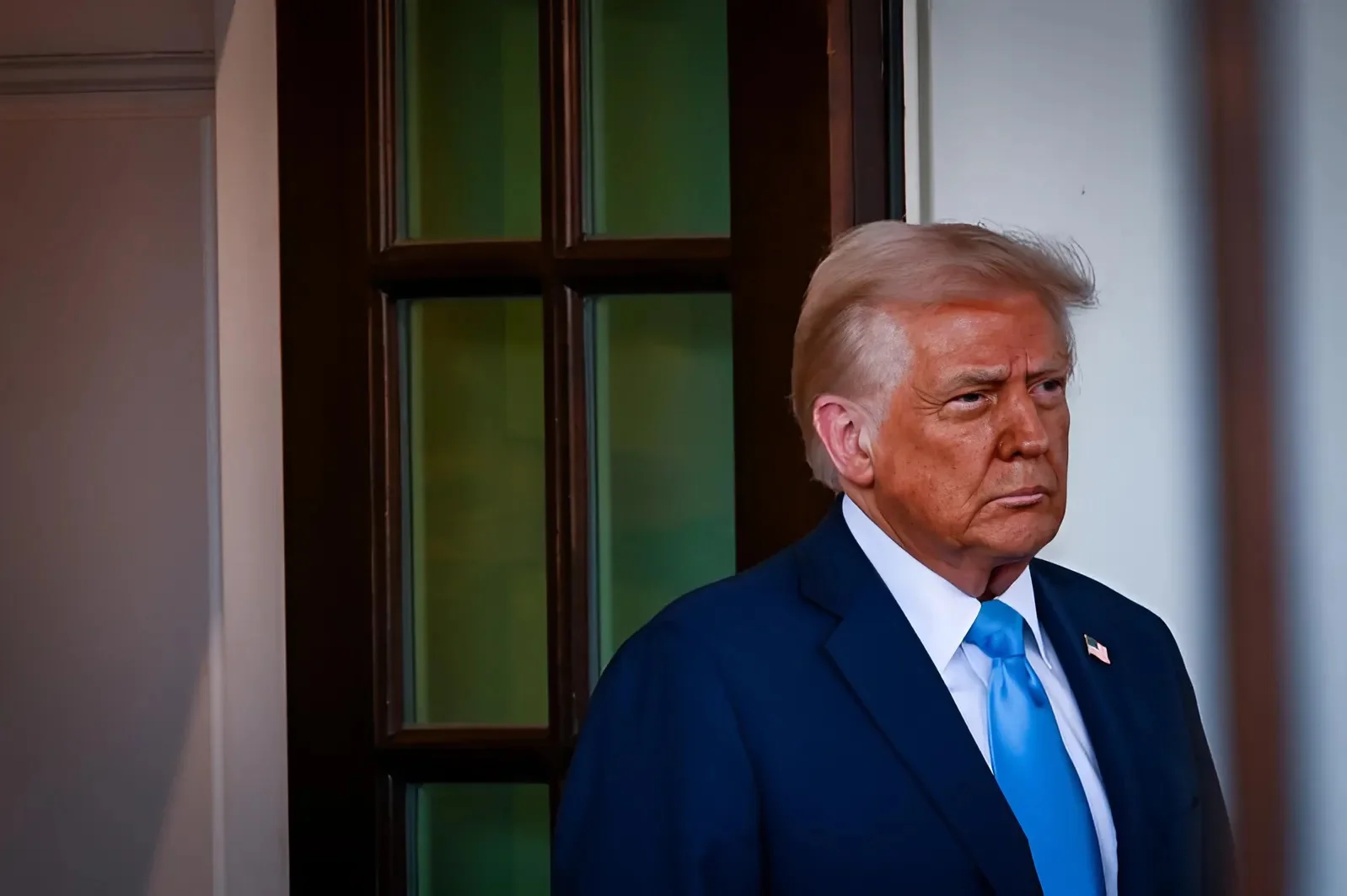 טראמפ סירב לשתות קפה בטקס בסעודיה – המבוכה ששודרה לעולם כולו