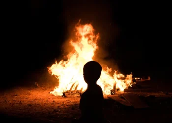 ל"ג בעומר מתקרב: איך לשמור על עיני הילדים מסביב למדורה?