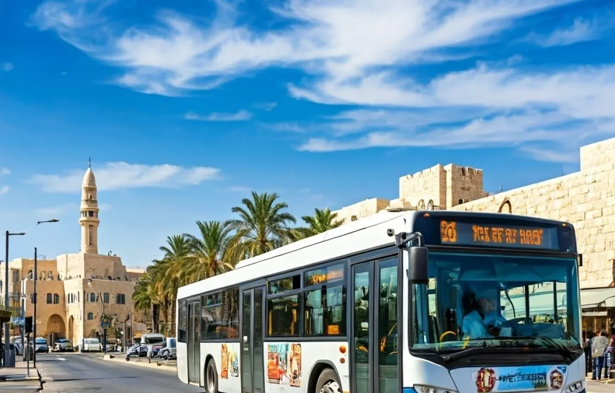 "אני רק סיפרתי לחברה באוטובוס..." – ומה שקרה לשידוך אחר כך השאיר אותן המומות "אני רק סיפרתי לחברה באוטובוס..." – ומה שקרה לשידוך אחר כך השאיר אותן המומות